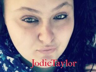 Jodie_Taylor