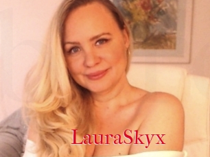 LauraSkyx